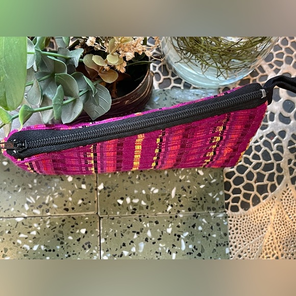 NWOT coin purse pink/yellow - Picture 6 of 6